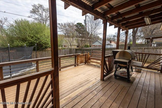 9868 Sequoia Lane, Olive Branch, MS 38654