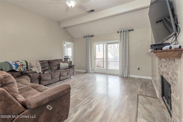 9868 Sequoia Lane, Olive Branch, MS 38654