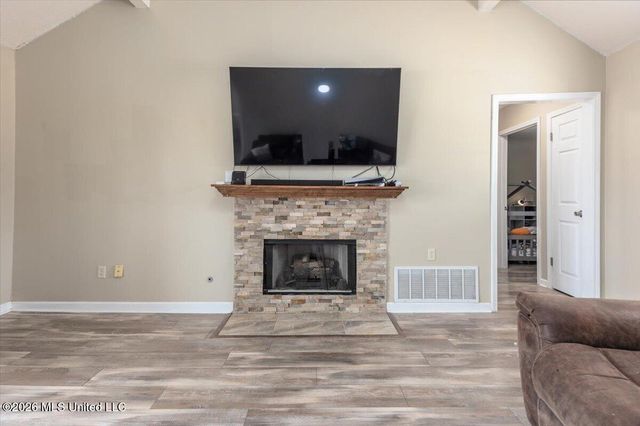 9868 Sequoia Lane, Olive Branch, MS 38654