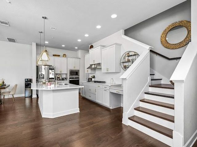 4322 Stromquist ST, Austin, TX 78723