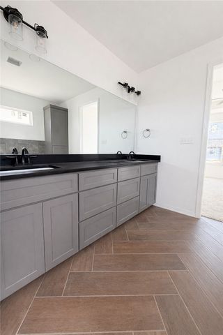 1425 Chloe Cay St, Corpus Christi, TX 78415