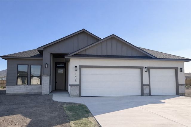 1425 Chloe Cay St, Corpus Christi, TX 78415