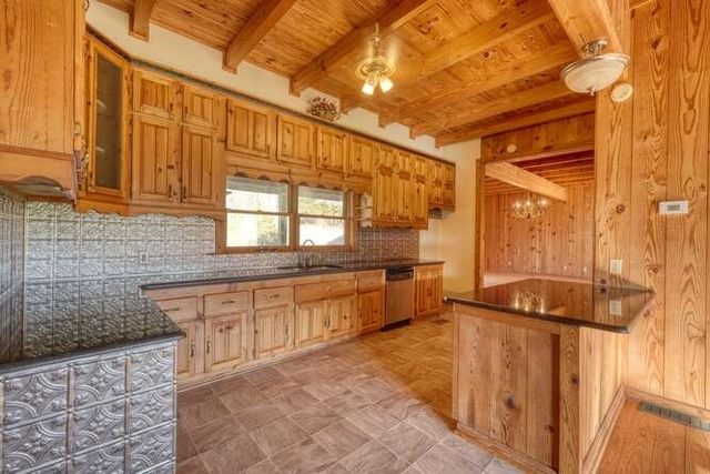 62 Stable Gate Drive, Blairsville, GA 30512