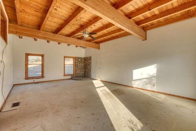 62 Stable Gate Drive, Blairsville, GA 30512