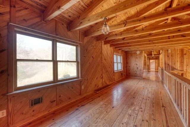 62 Stable Gate Drive, Blairsville, GA 30512