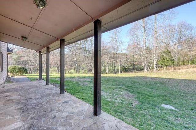 62 Stable Gate Drive, Blairsville, GA 30512