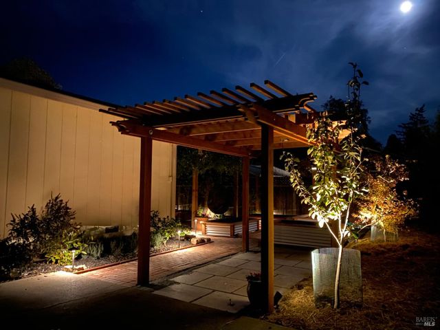 18023 Mulberry Ave, Sonoma, CA 95476