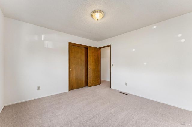 18023 Mulberry Ave, Sonoma, CA 95476