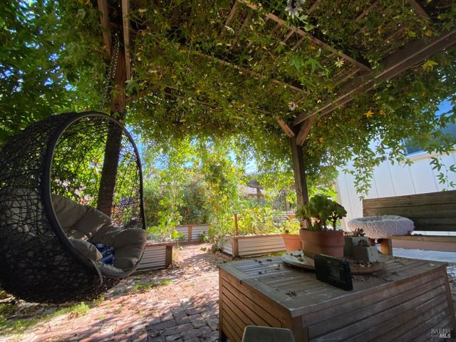 18023 Mulberry Ave, Sonoma, CA 95476