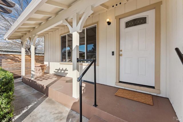 18023 Mulberry Ave, Sonoma, CA 95476