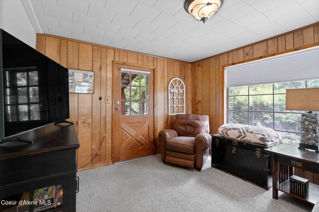 3713 Reeder Bay Rd, Nordman, ID 83848 photo 2