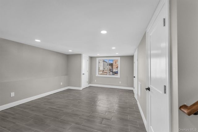 39 Layton Street, Freeport, NY 11520