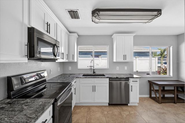 12015 CEDARFIELD DRIVE, Riverview, FL 33579