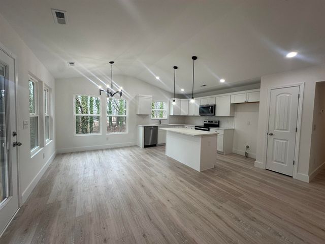 306 Lexington Street, Chesnee, SC 29323