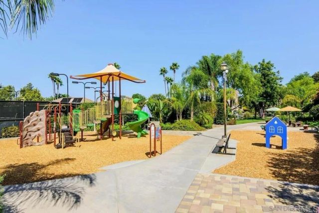 18772 Caminito Pasadero, San Diego, CA 92128