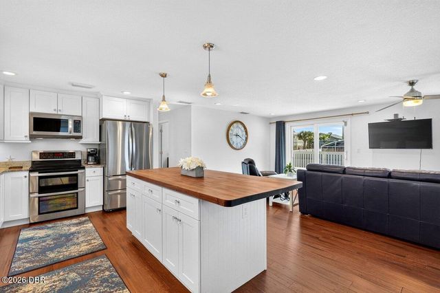 4717 S Atlantic Avenue, New Smyrna Beach, FL 32169