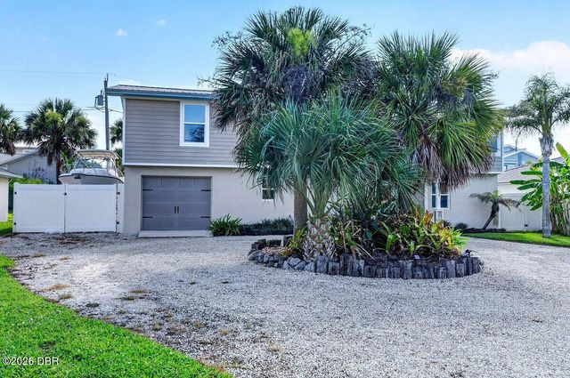 4717 S Atlantic Avenue, New Smyrna Beach, FL 32169