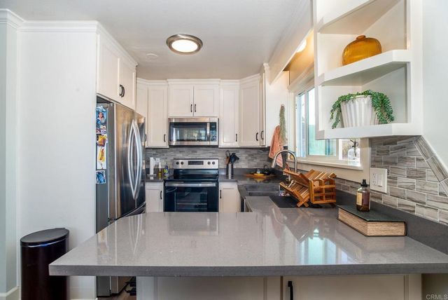 4776 78 Del Monte Avenue, San Diego, CA 92107