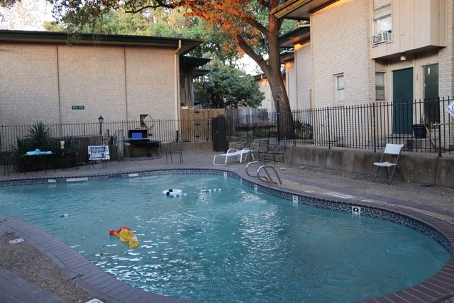 928 S Weatherred Drive, Richardson, TX 75080