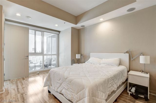 4525 Dean Martin Drive 905, Las Vegas, NV 89103