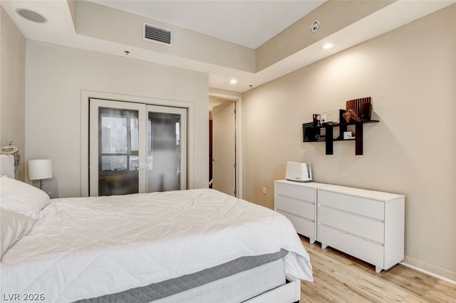 4525 Dean Martin Drive 905, Las Vegas, NV 89103