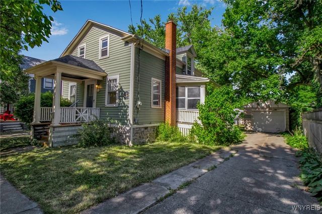 31 North Ellicott Street, Amherst, NY 14221