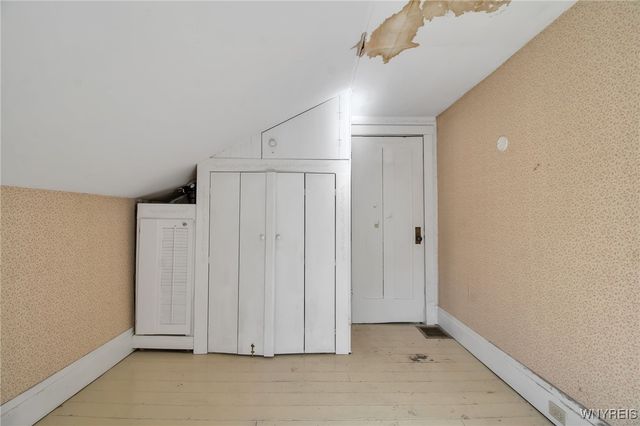 31 North Ellicott Street, Amherst, NY 14221