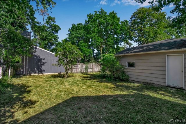 31 North Ellicott Street, Amherst, NY 14221