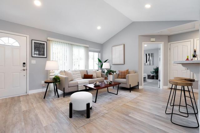 744 Northrup Street 542, San Jose, CA 95126