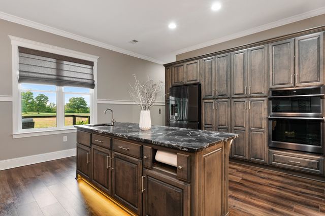 680 Williamson County Line Rd, Fairview, TN 37062