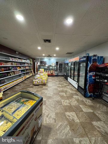 10105 VERREE RD, Philadelphia, PA 19116