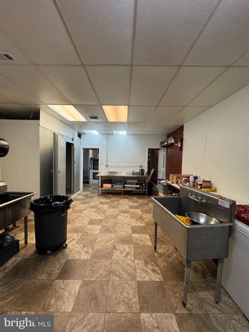 10105 VERREE RD, Philadelphia, PA 19116