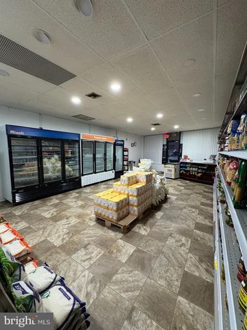 10105 VERREE RD, Philadelphia, PA 19116