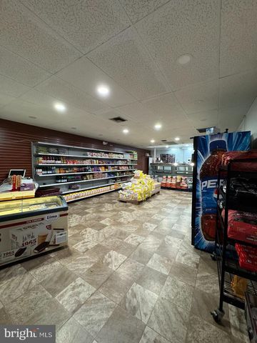 10105 VERREE RD, Philadelphia, PA 19116