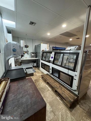 10105 VERREE RD, Philadelphia, PA 19116