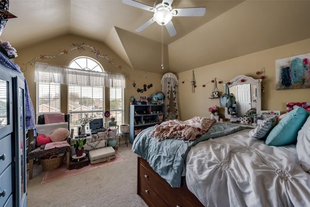 6329 Redeagle Creek Drive, Fort Worth, TX 76179