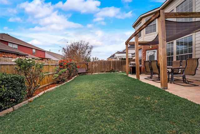 6329 Redeagle Creek Drive, Fort Worth, TX 76179