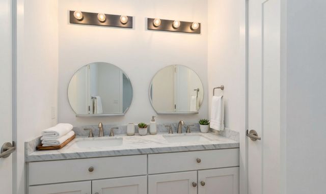 1240 NW Trailridge Lane, Waukee, IA 50263