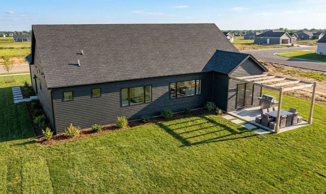 1240 NW Trailridge Lane, Waukee, IA 50263