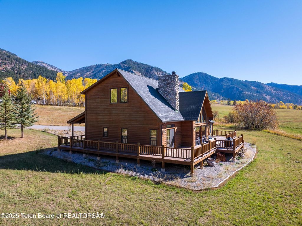 138 W FOREST Drive, Star Valley Ranch, WY 83127 photo 12