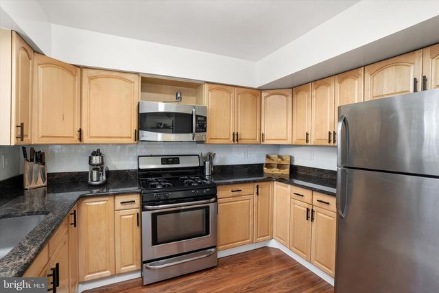 4 INDEPENDENCE CT, Jackson, NJ 08527