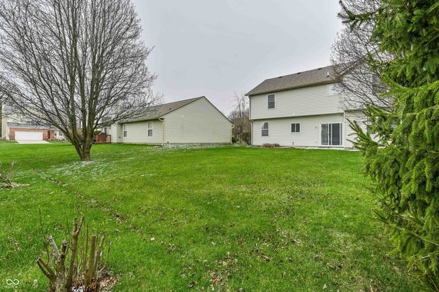 6141 Chadworth Way, Indianapolis, IN 46236