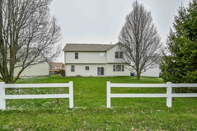 6141 Chadworth Way, Indianapolis, IN 46236