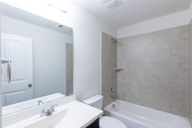 905 Silverbell Street, Princeton, TX 75407