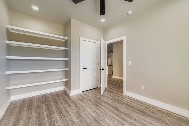 1403 Sunset DR, Marble Falls, TX 78654