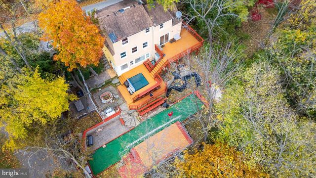 223 REBEL HILL RD, Conshohocken, PA 19428