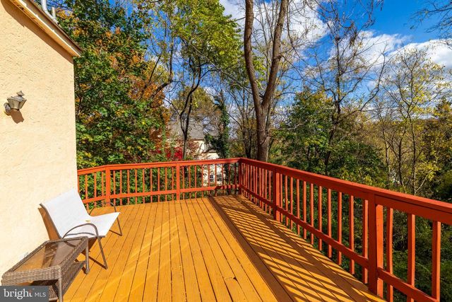 223 REBEL HILL RD, Conshohocken, PA 19428