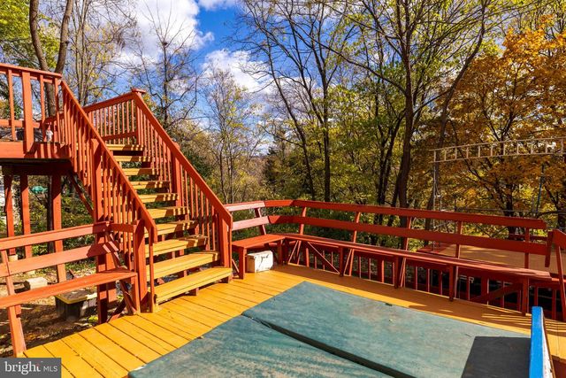 223 REBEL HILL RD, Conshohocken, PA 19428