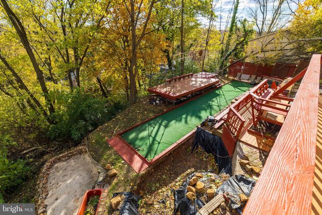 223 REBEL HILL RD, Conshohocken, PA 19428