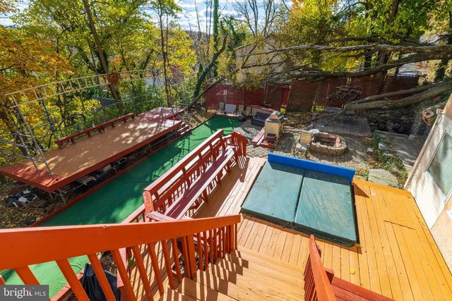 223 REBEL HILL RD, Conshohocken, PA 19428